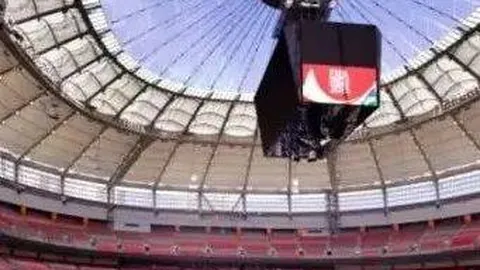 C罗直言引热议，梅西表现引惊叹，球迷热议世界杯遗憾短板